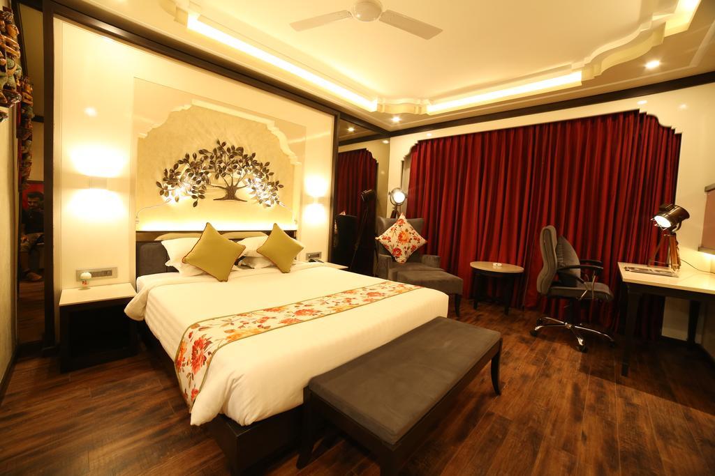 Hotel Basant Vihar Palace ビーカーネール エクステリア 写真